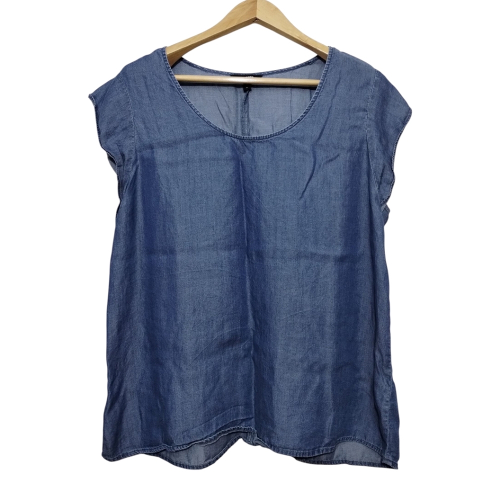 Express Womens XL Chambray Top Blue Cap Short Sleeve Shirt Scoop Neck Preppy